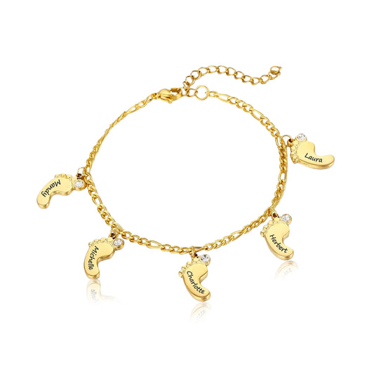 bracciale personalizzato con ciondoli piedini e nomi incisi