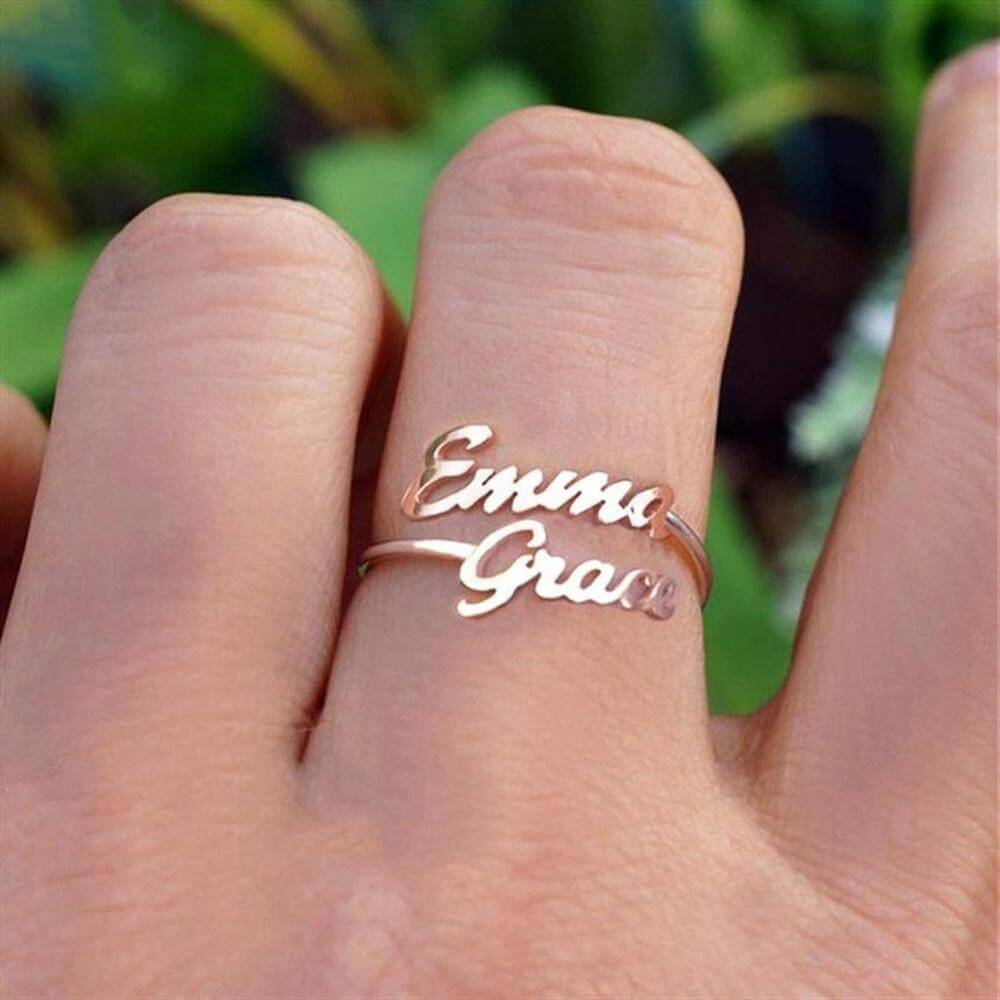 Anello con Nomi Incisi Personalizzato in Acciaio