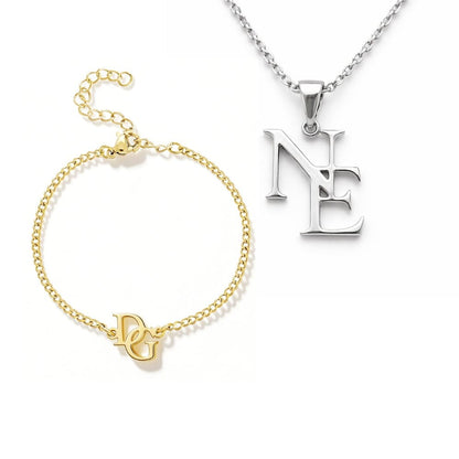 set collana e bracciale con iniziali intrecciate personalizzabili